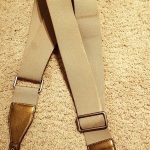 Auth Chanel golden canvas leather shoulder strap